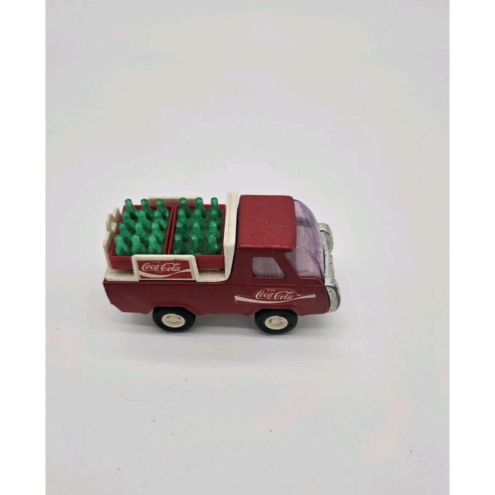 VINTAGE 1982 BUDDY L COCA COLA DELIVERY TRUCK w/COKE BOTTLES 4" USED